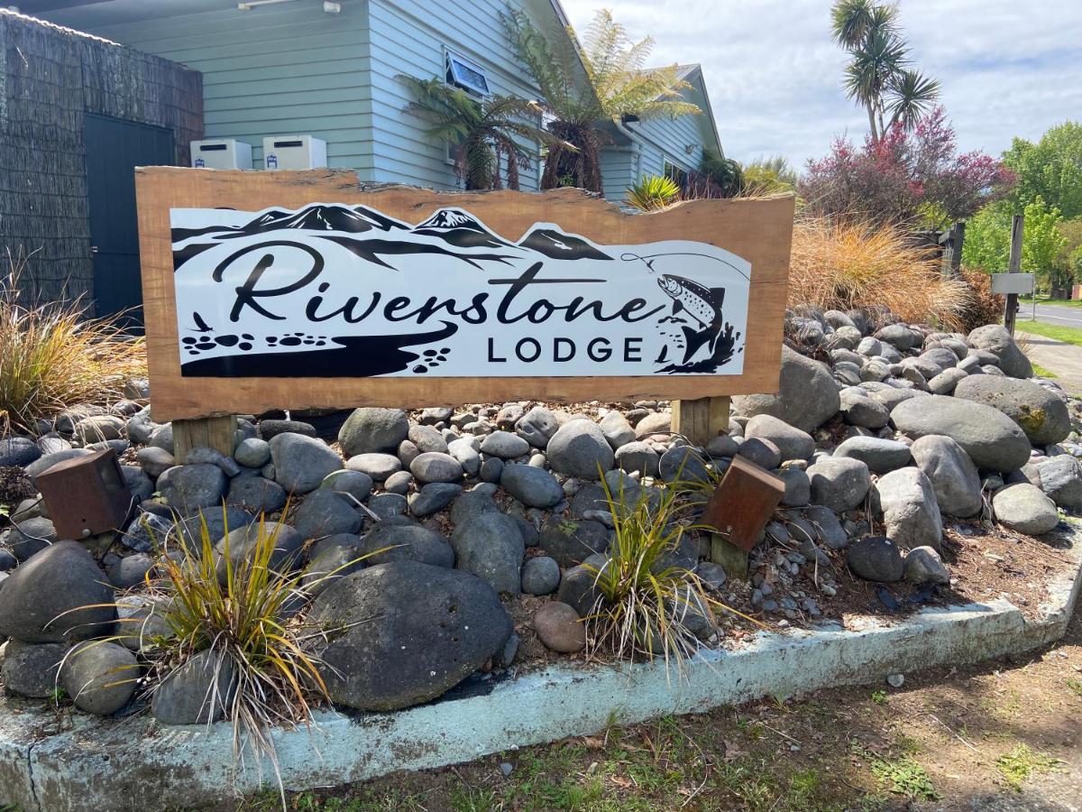 Riverstone Lodge Turangi Extérieur photo Riverstone Lodge